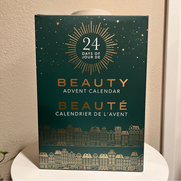 24 Days of Beauty Box Advent Calendar - $165 value - Picture 6 of 12